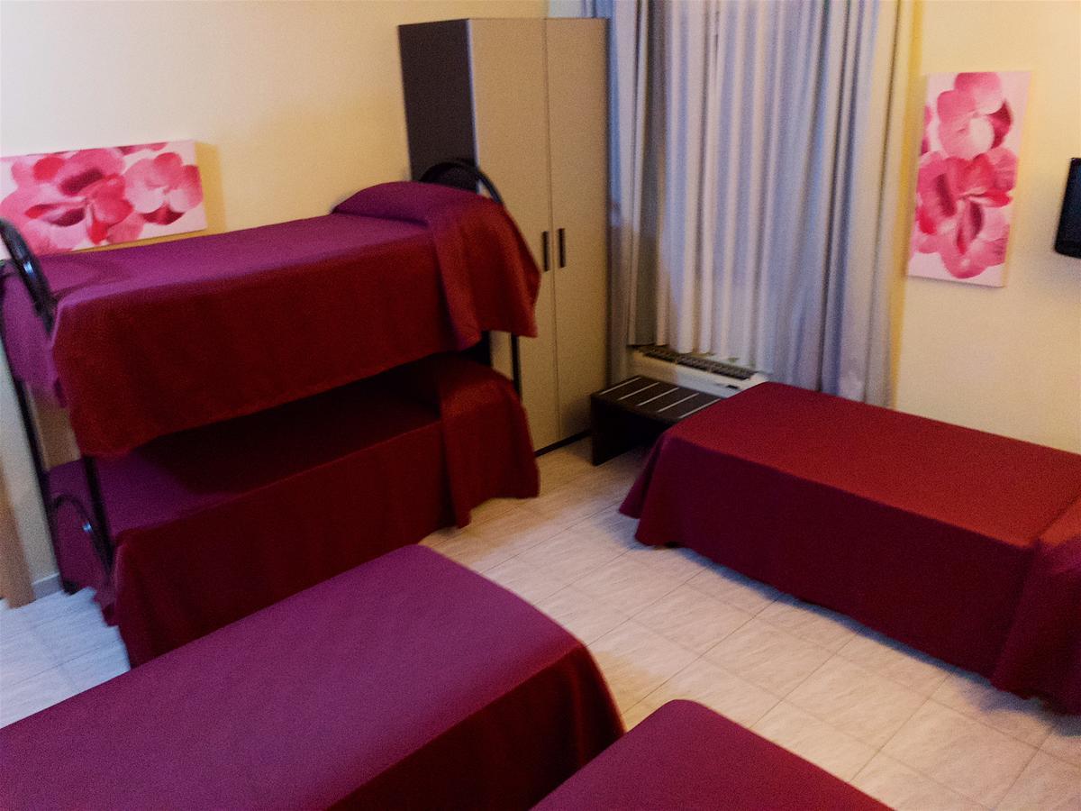 Idria Hotel Тиволи Екстериор снимка